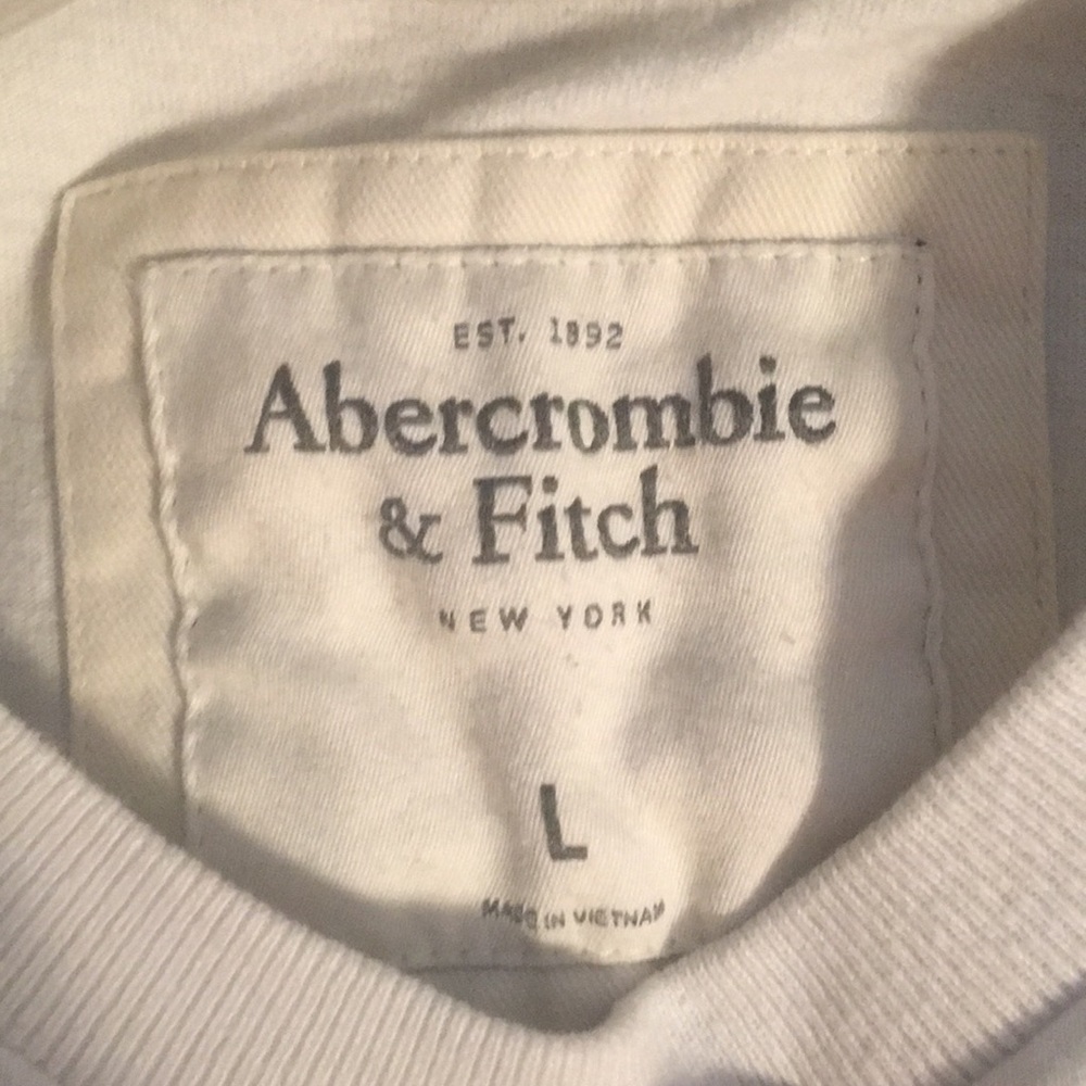 T shirt - Picture 2 of 2